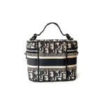 ディオール バニティケース